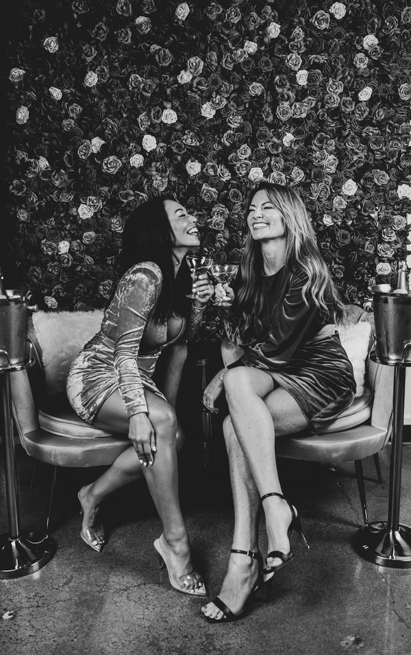 Champagne Lifestyle and Food Pairings - The Powder Room Champagne Bar